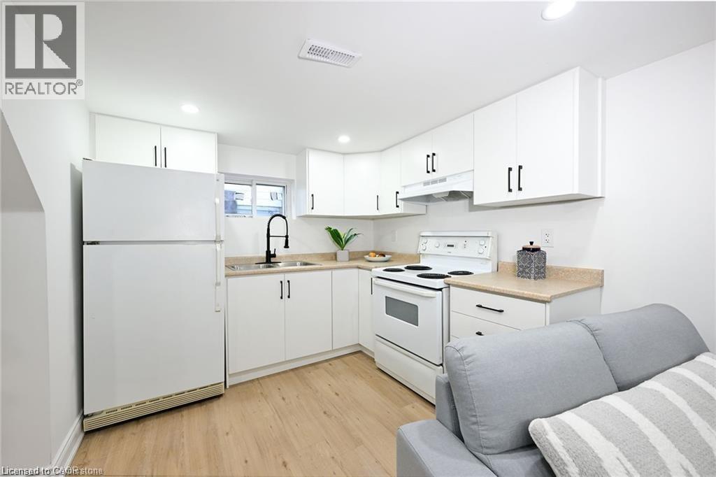 213 East 28th Street Unit# Lower, Hamilton, Ontario  L8V 3H9 - Photo 3 - 40776254