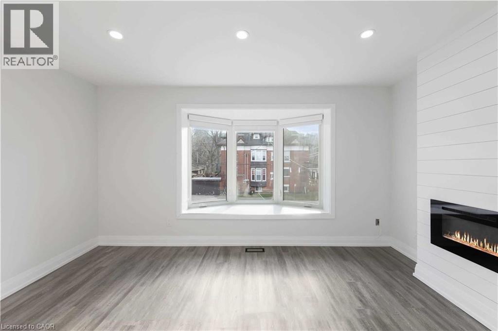 5 Maplewood Avenue Unit# 2, Hamilton, Ontario  L8M 1W3 - Photo 11 - 40776670