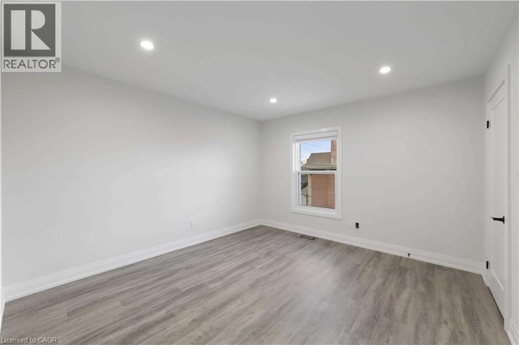 5 Maplewood Avenue Unit# 2, Hamilton, Ontario  L8M 1W3 - Photo 17 - 40776670