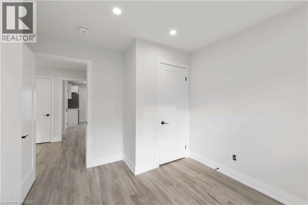 5 Maplewood Avenue Unit# 2, Hamilton, Ontario  L8M 1W3 - Photo 20 - 40776670