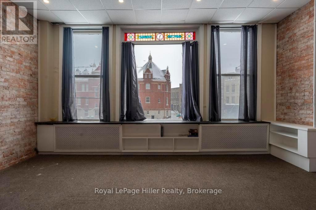 21 Market Place, Stratford, Ontario  N5A 1A4 - Photo 25 - X12447018
