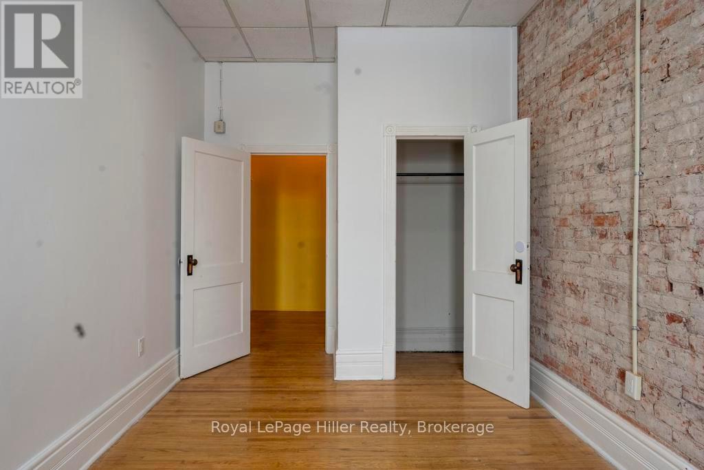 21 Market Place, Stratford, Ontario  N5A 1A4 - Photo 34 - X12447018