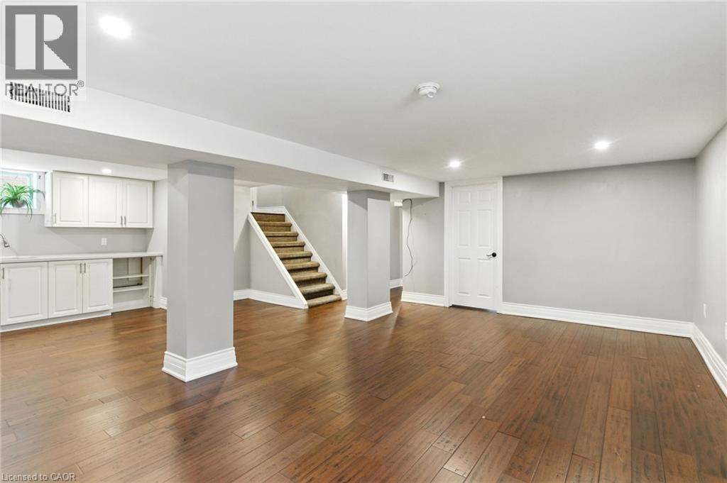 417 East 37th Street, Hamilton, Ontario  L8V 4B7 - Photo 20 - 40776567