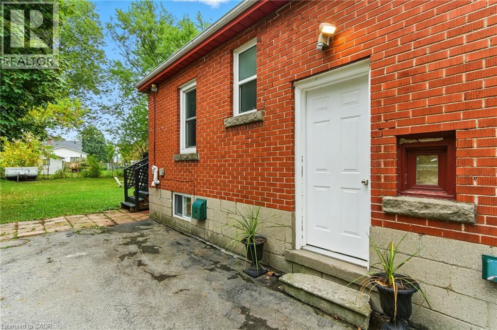 417 East 37th Street, Hamilton, Ontario  L8V 4B7 - Photo 32 - 40776567