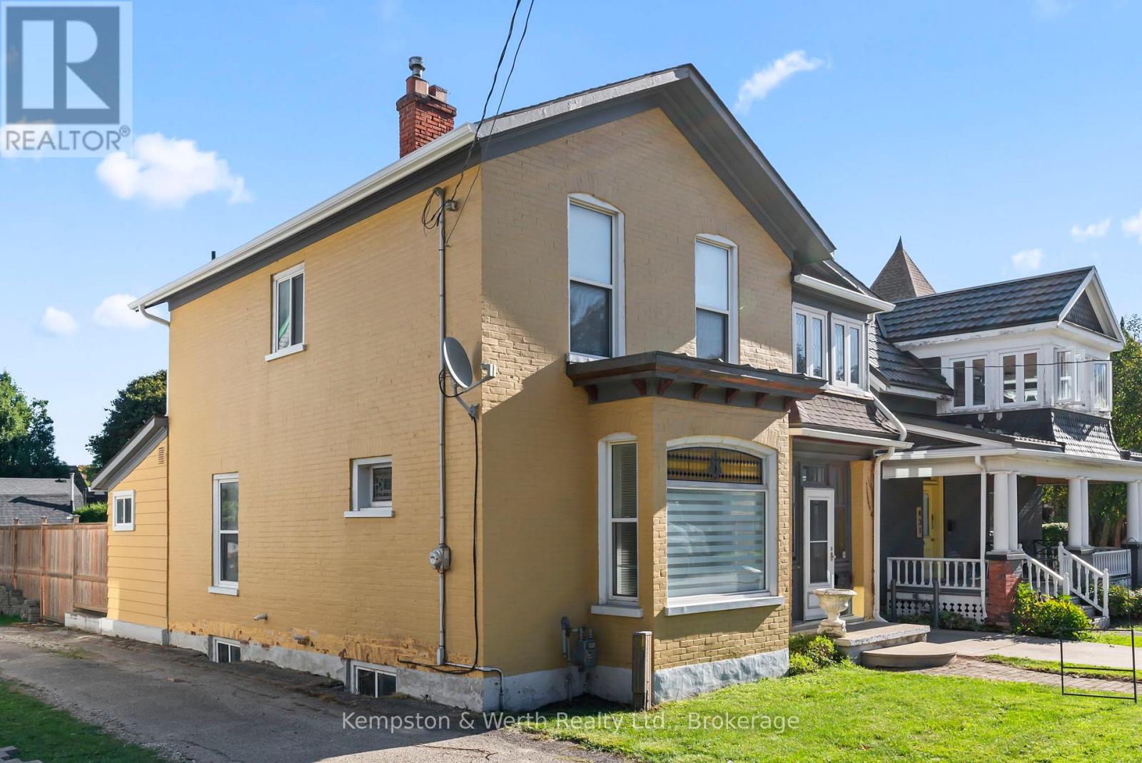 439 Main Street W, North Perth, Ontario  N4W 1A7 - Photo 2 - X12447290