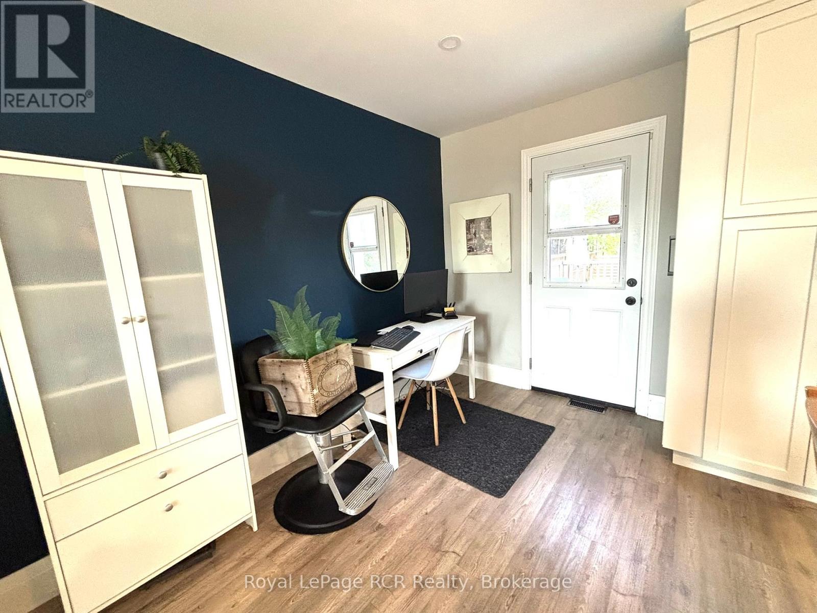 1186 2nd Avenue W, Owen Sound, Ontario  N4K 4N2 - Photo 10 - X12447792