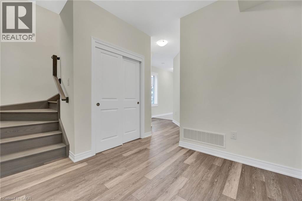 10 Birmingham Drive Unit# 112, Cambridge, Ontario  N1R 8J8 - Photo 26 - 40776900