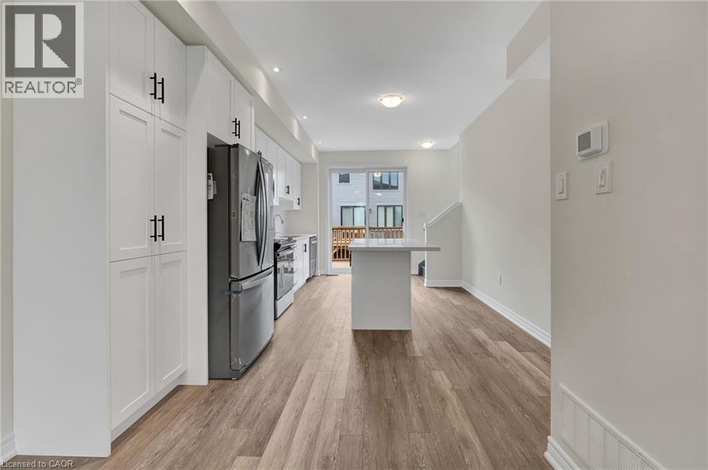 10 Birmingham Drive Unit# 112, Cambridge, Ontario  N1R 8J8 - Photo 7 - 40776900