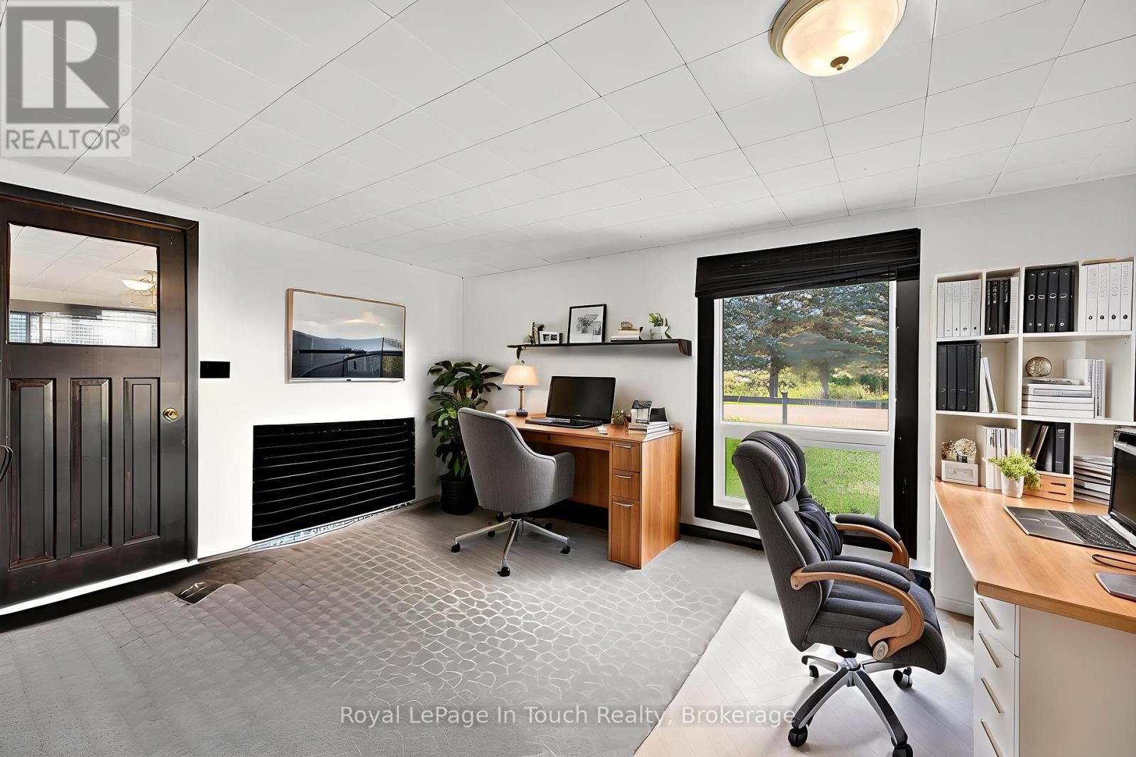 17077 Highway 12, Midland, Ontario  L4R 4K3 - Photo 13 - S12448590