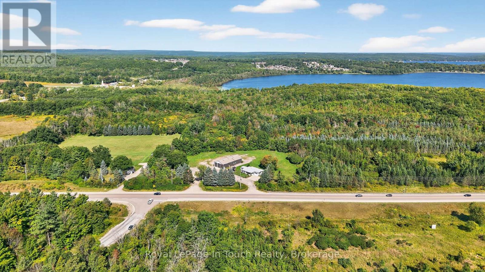 17077 Highway 12, Midland, Ontario  L4R 4K3 - Photo 17 - S12448590