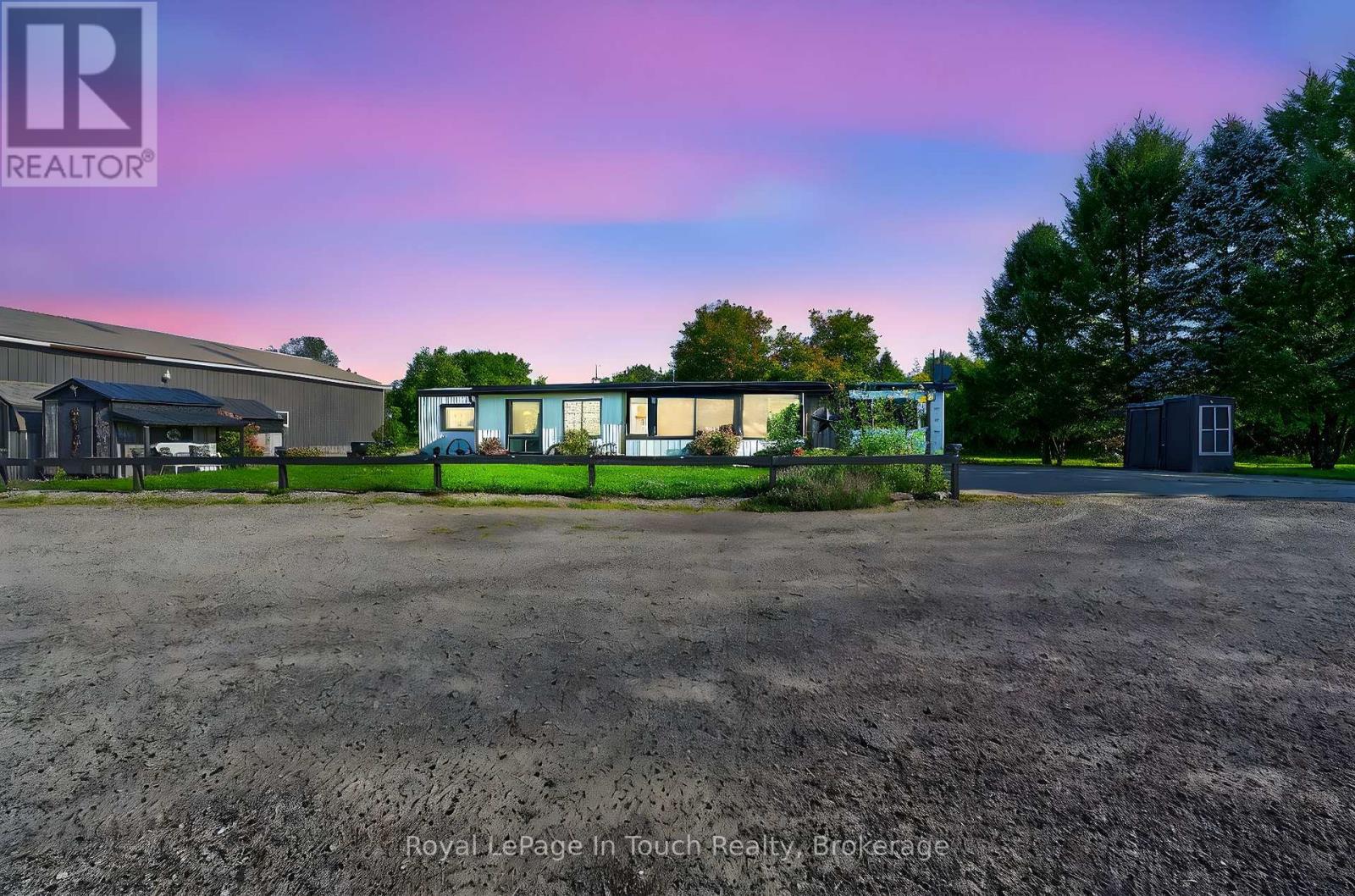 17077 Highway 12, Midland, Ontario  L4R 4K3 - Photo 2 - S12448590