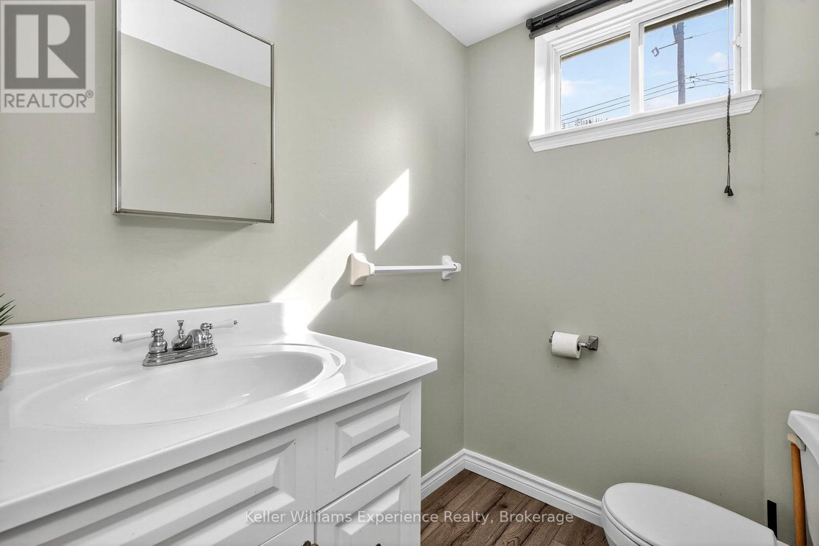 308 Assiniboia Street, Tay, Ontario  L0K 1R0 - Photo 30 - S12448747
