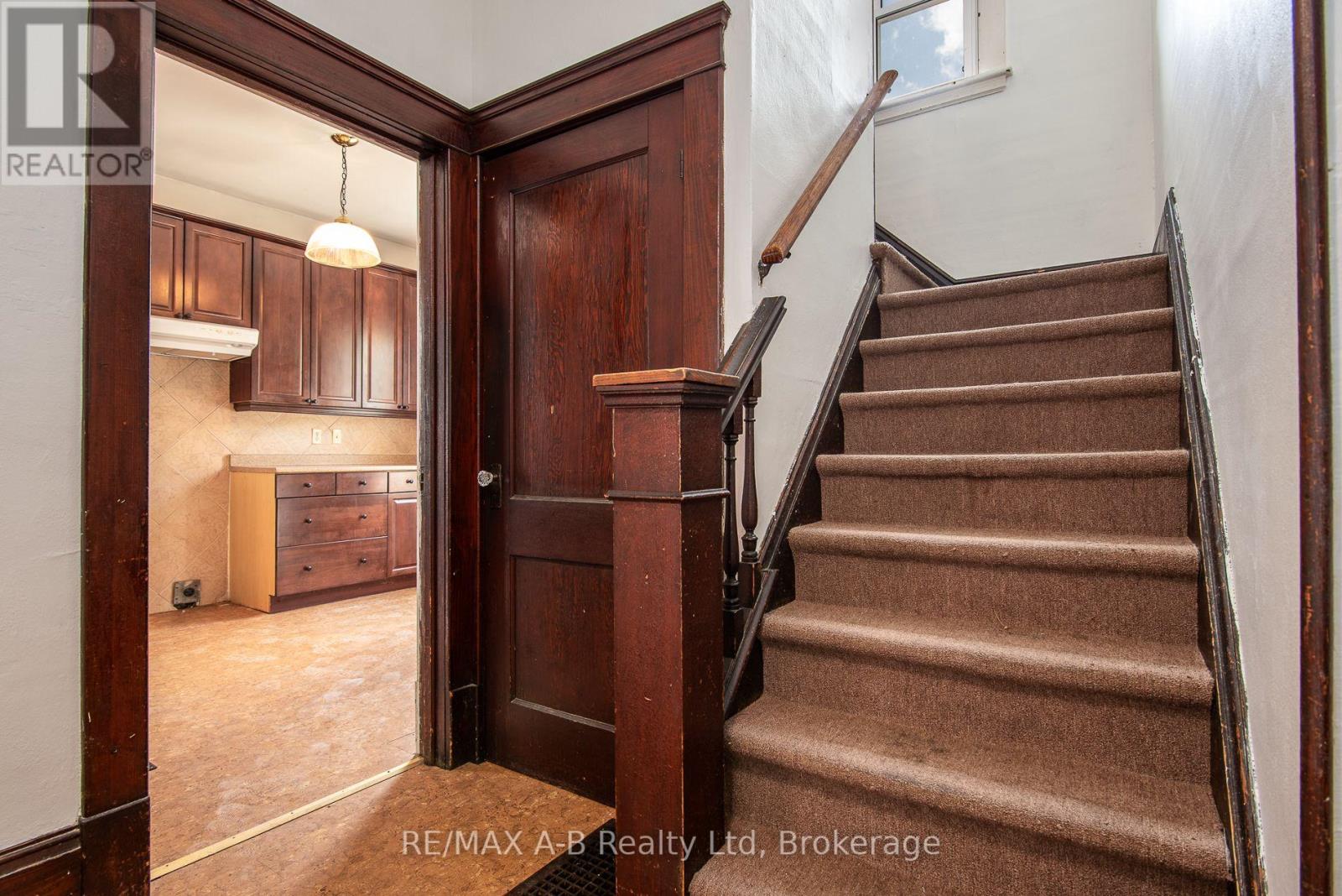 73 Stratford Street, Stratford, Ontario  N5A 2H7 - Photo 23 - X12448832