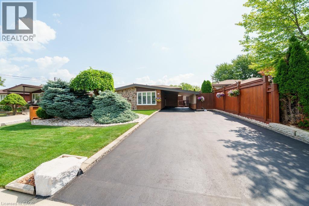 117 SUNRISE Drive, Hamilton, Ontario