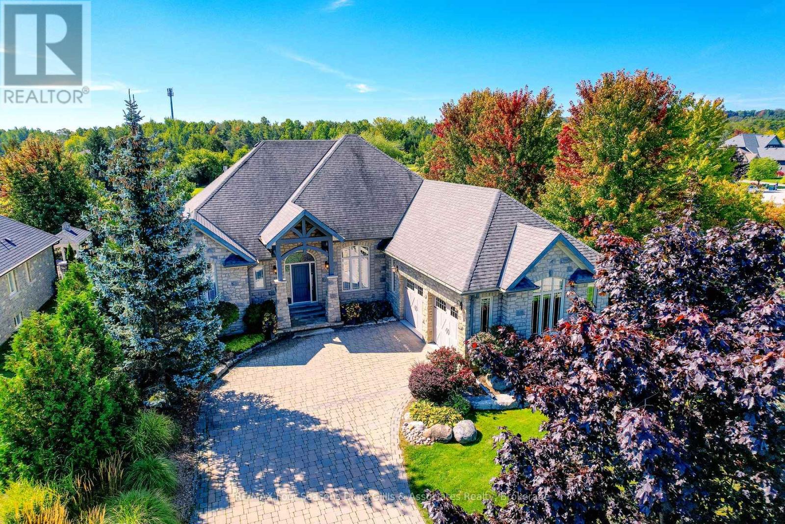 150 Rankins Crescent, Blue Mountains, Ontario  N0H 2P0 - Photo 49 - X12449359