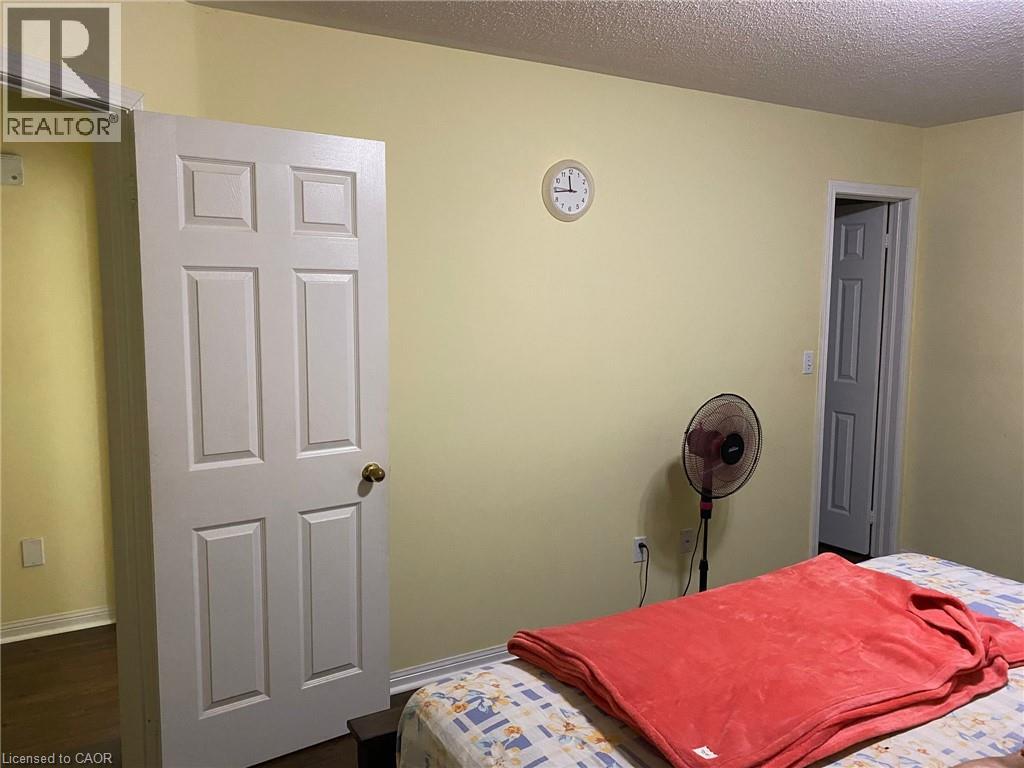 1025 Barclay Circle Unit# Upper, Milton, Ontario  L9T 5W5 - Photo 13 - 40777178