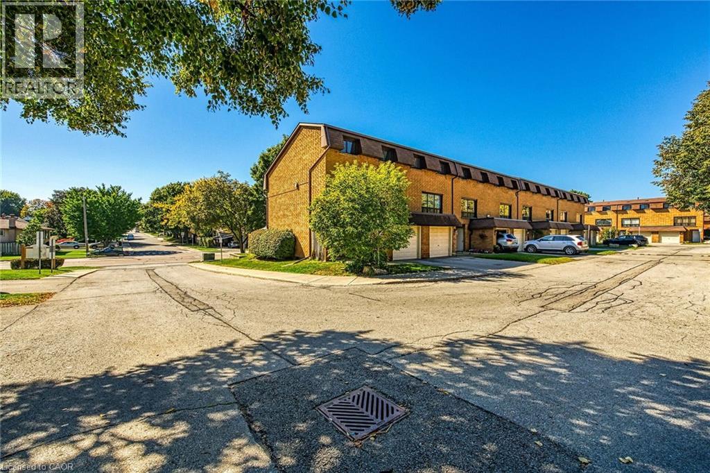 500 Stone Church Road W Unit# F8, Hamilton, Ontario  L9B 1R2 - Photo 2 - 40777222