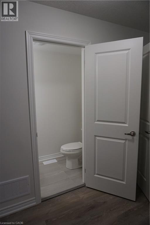 12 Radison Lane, Hamilton, Ontario  L8H 0G9 - Photo 7 - 40777244