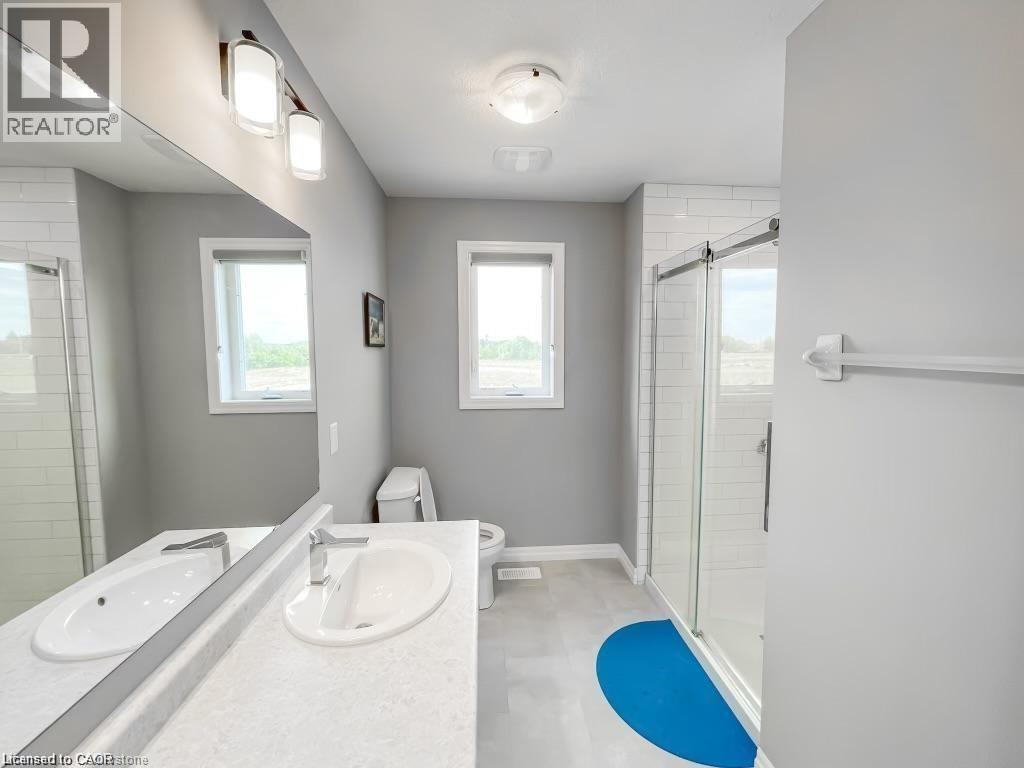 151 Otterbein Road, Kitchener, Ontario  N2B 0A8 - Photo 12 - 40777261