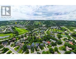 189 BROOKER BOULEVARD, Blue Mountains, Ontario