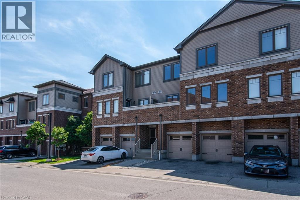 70 WILLOWRUN Drive Unit# H 3, Kitchener, Ontario