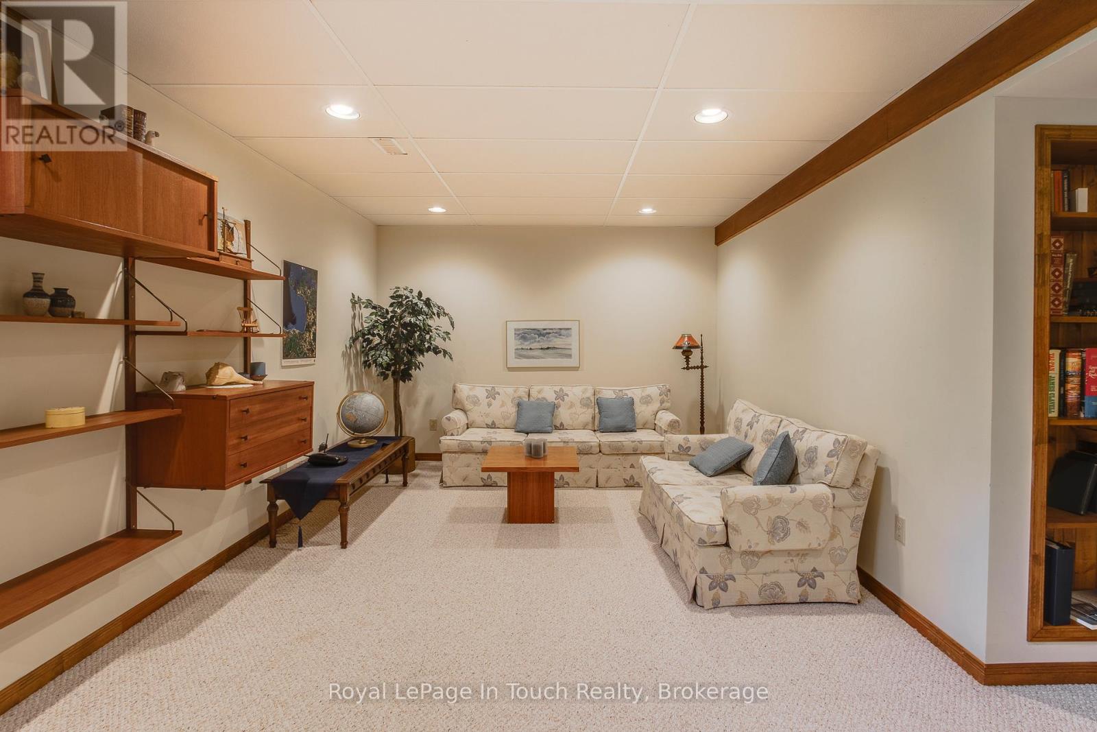 29 Mary Jane Road, Tiny, Ontario  L0L 2T0 - Photo 28 - S12451181