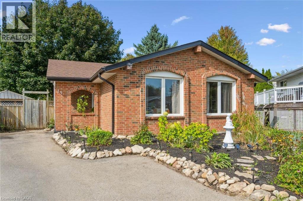 15 AVRA Court, Guelph, Ontario