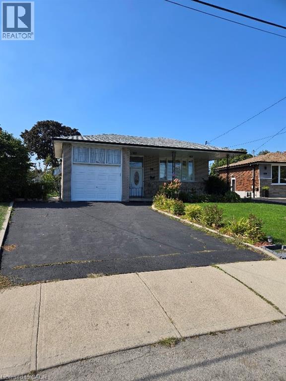 139 NUGENT Drive, Hamilton, Ontario