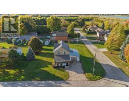 15 QUEEN STREET E, Minto, Ontario