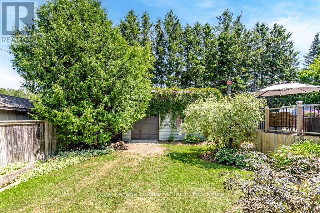 221 Jane Street, Clearview, Ontario  L0M 1S0 - Photo 40 - S12451972