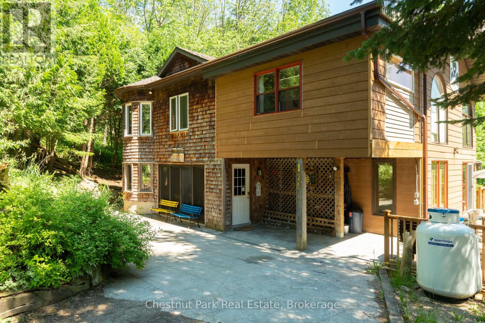 125 Kimberley Court, Grey Highlands, Ontario  N0C 1G0 - Photo 2 - X12452241