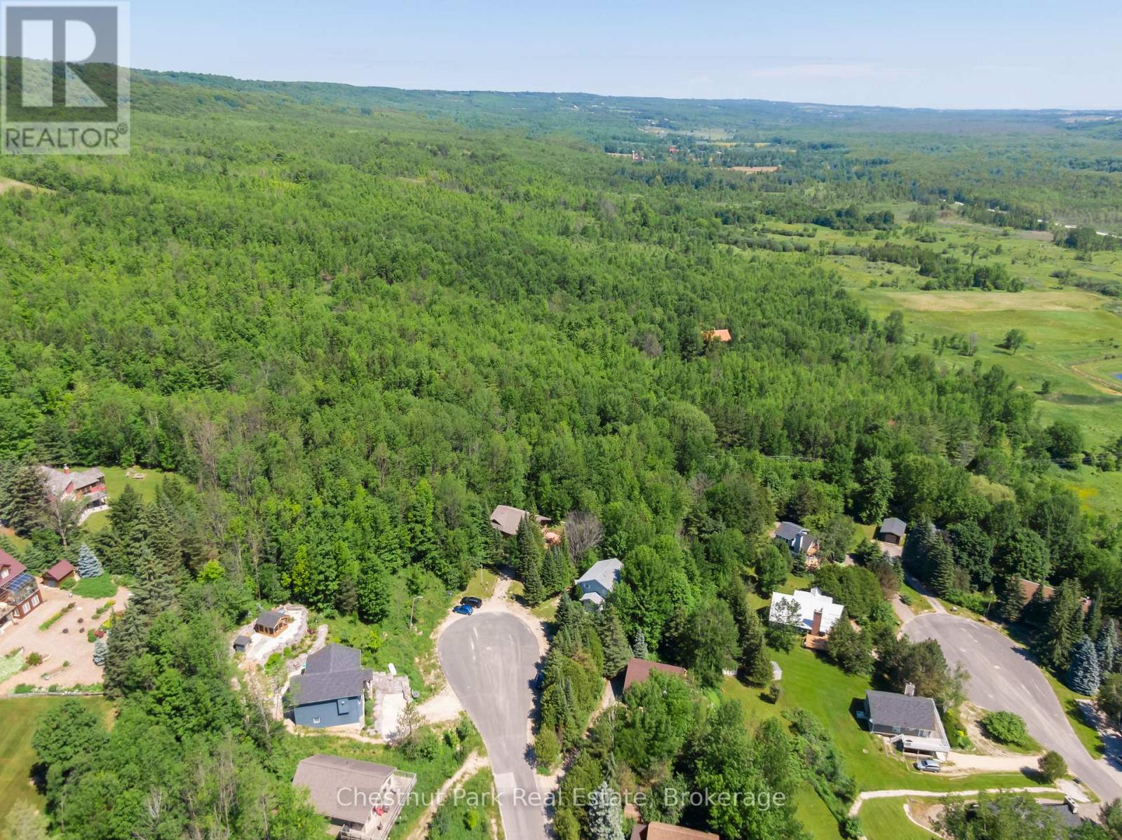 125 Kimberley Court, Grey Highlands, Ontario  N0C 1G0 - Photo 40 - X12452241