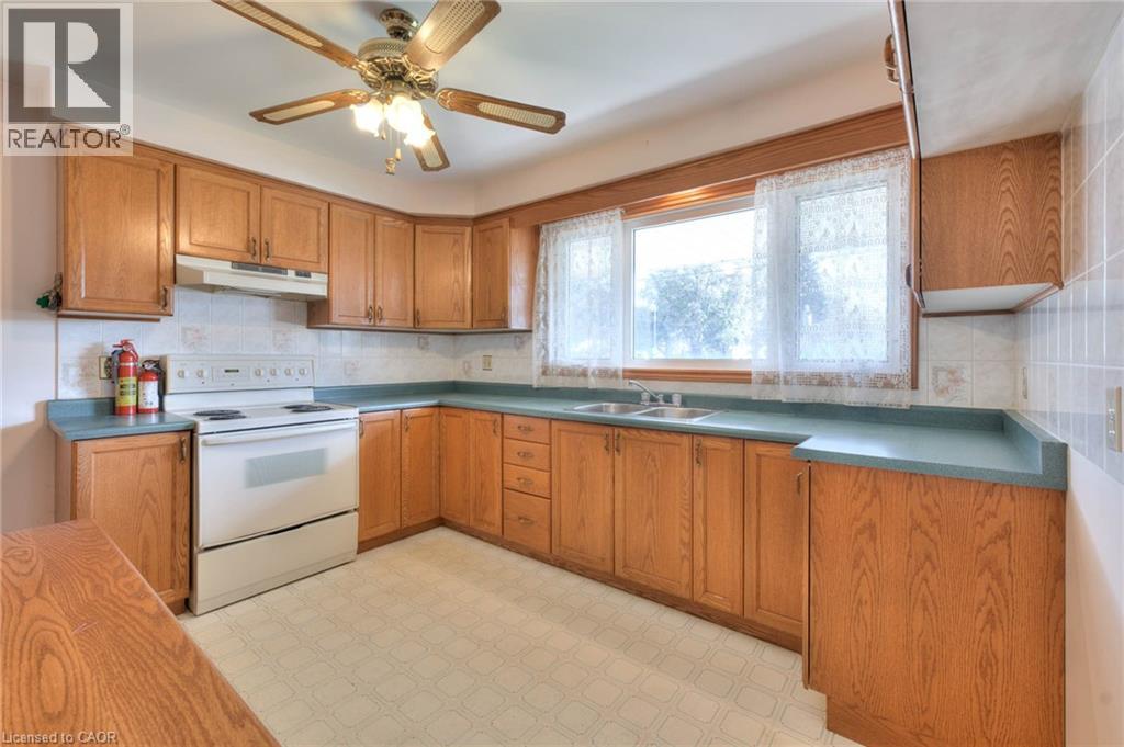 406 Franklin Street N, Kitchener, Ontario  N2A 1Z1 - Photo 6 - 40759210