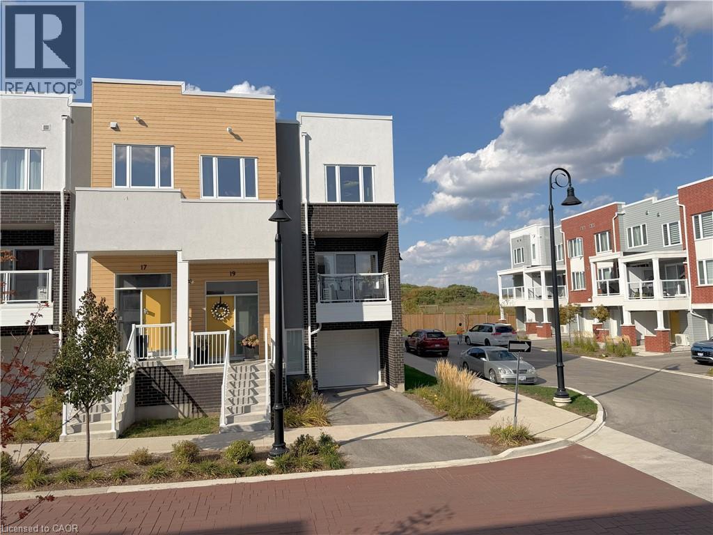 19 VISIONARY Avenue, Kitchener, Ontario