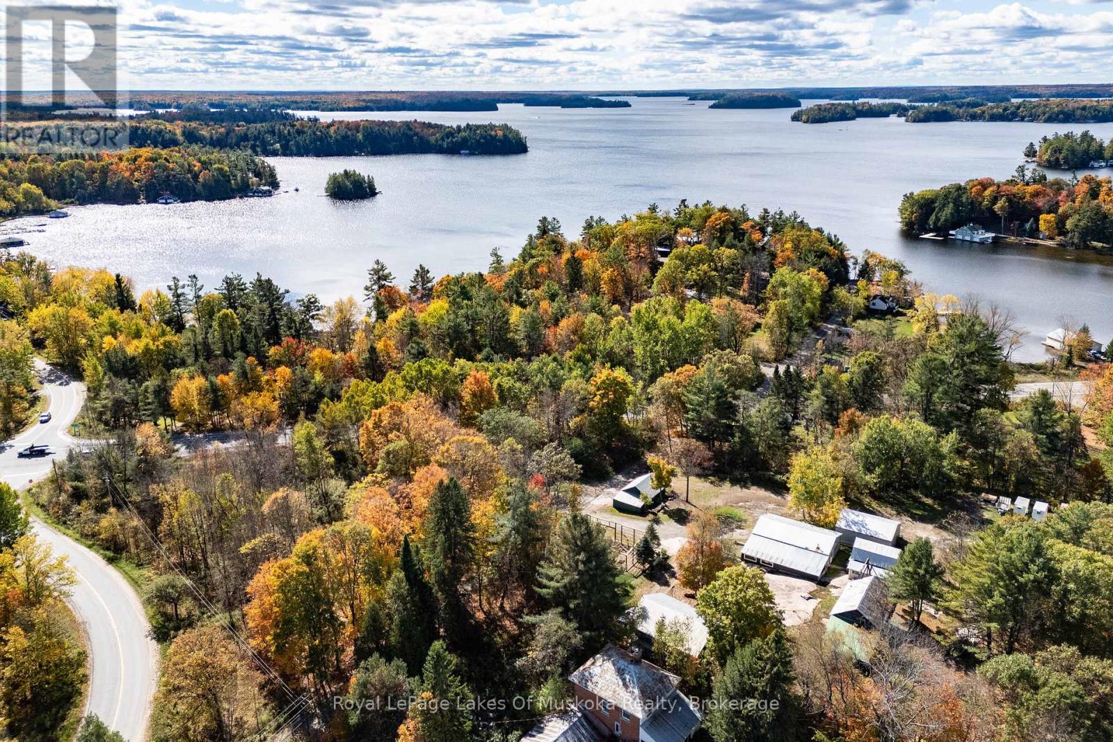 1015 Hewlitt Road, Muskoka Lakes, Ontario  P1L 0J4 - Photo 30 - X12453677