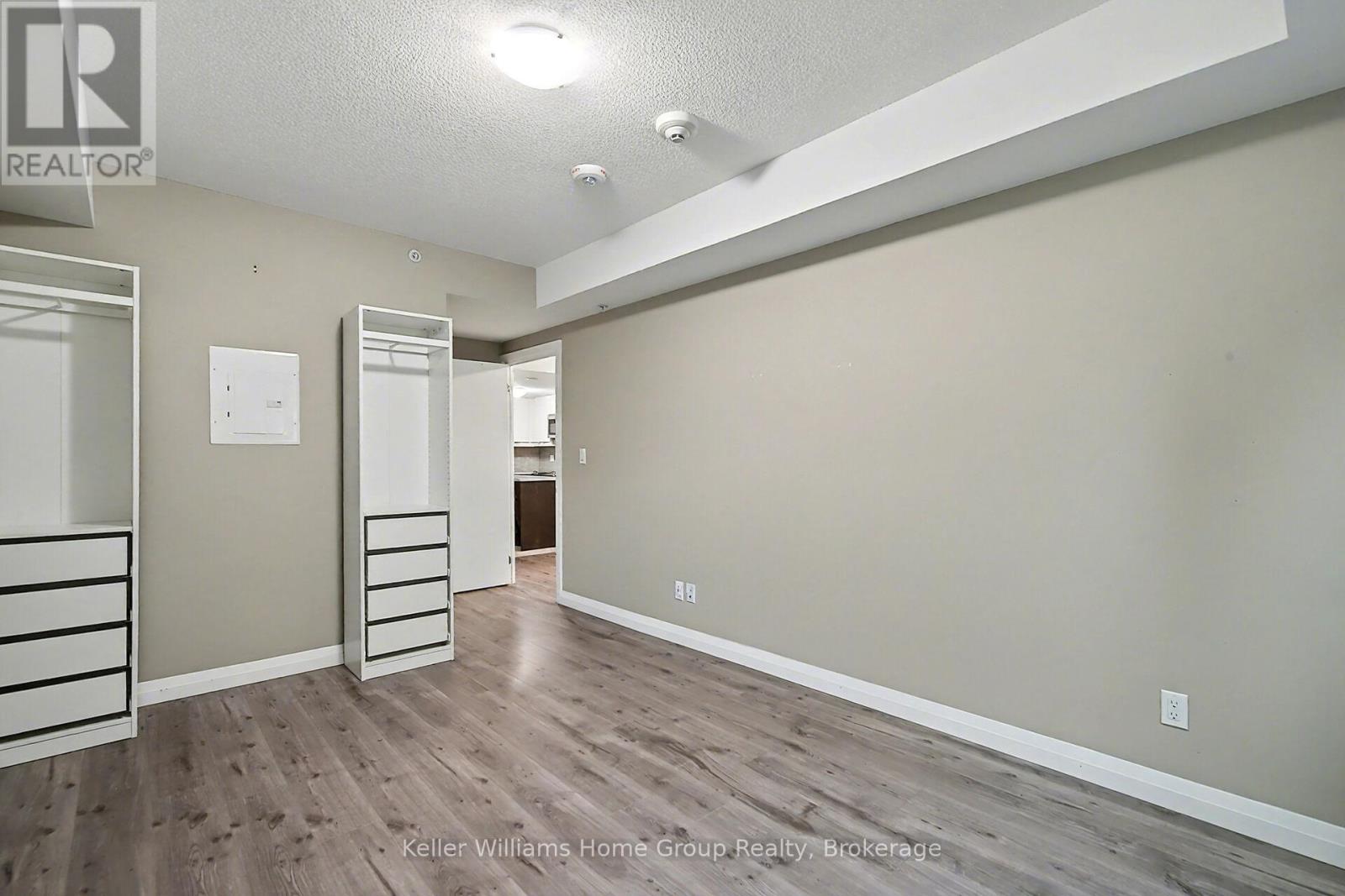 205 - 63 Arthur Street S, Guelph, Ontario  N1E 0A8 - Photo 19 - X12453721