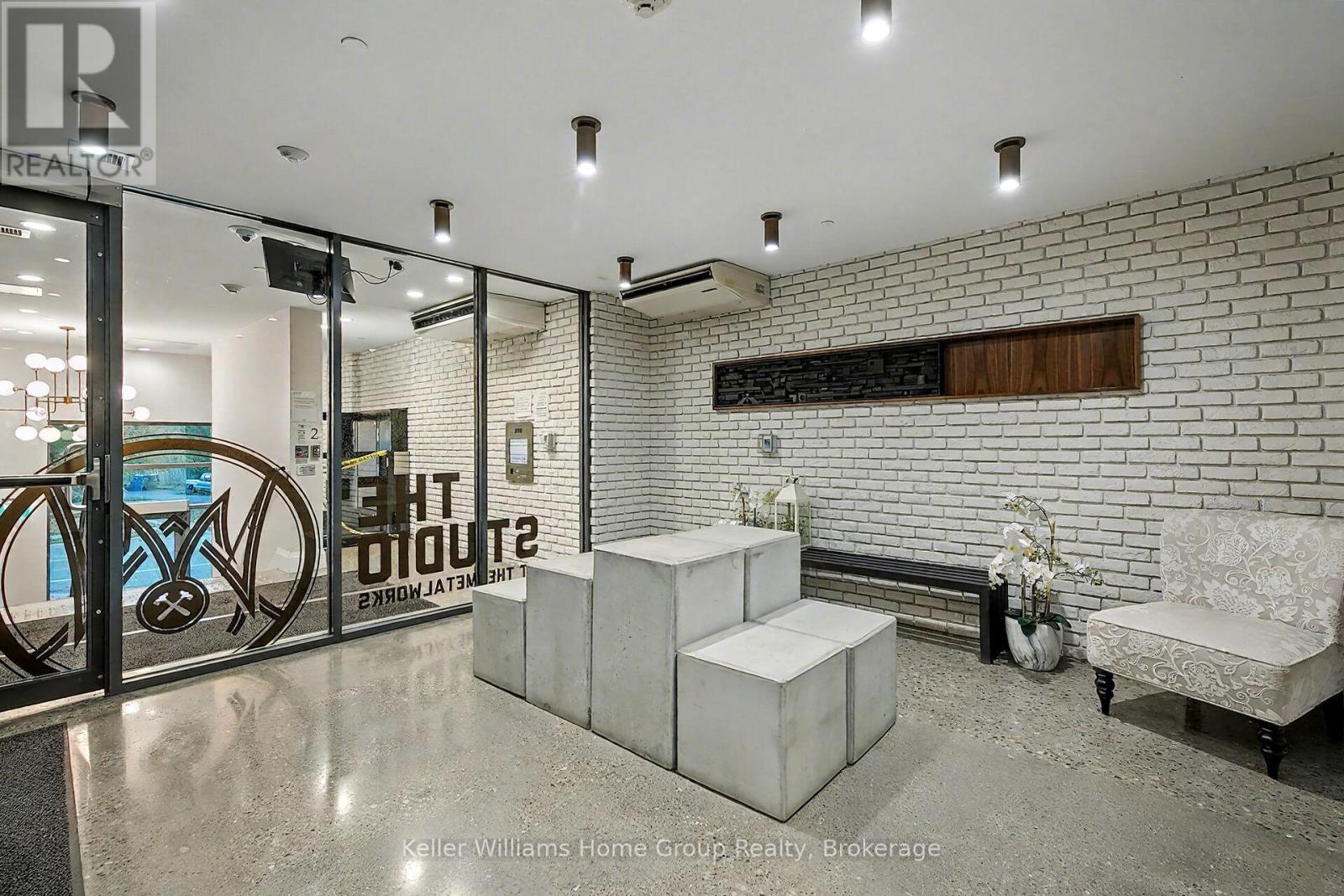 205 - 63 Arthur Street S, Guelph, Ontario  N1E 0A8 - Photo 6 - X12453721