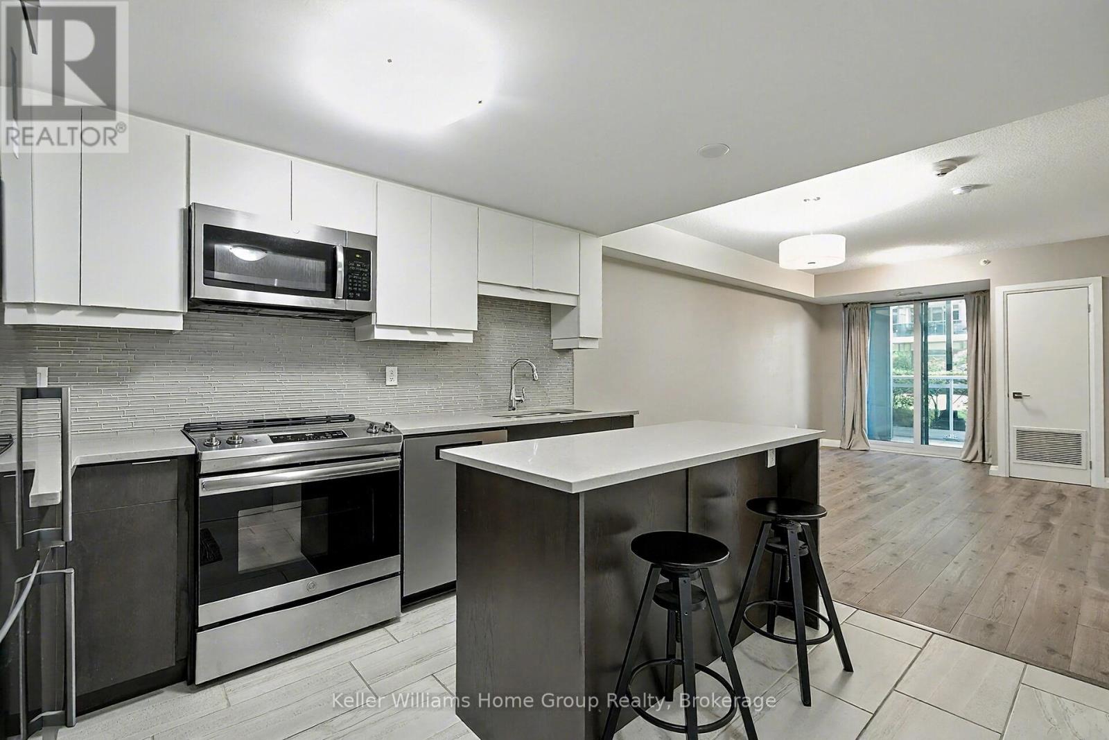 205 - 63 Arthur Street S, Guelph, Ontario  N1E 0A8 - Photo 8 - X12453721