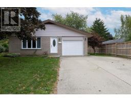 67 DIXON ROAD, Stratford, Ontario