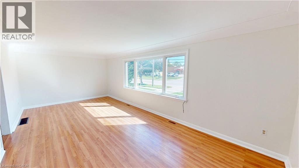 524 Krug Street Unit# Main Floor, Kitchener, Ontario  N2B 1L6 - Photo 3 - 40777831
