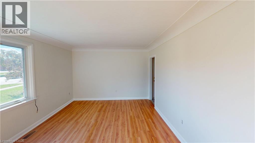 524 Krug Street Unit# Main Floor, Kitchener, Ontario  N2B 1L6 - Photo 4 - 40777831