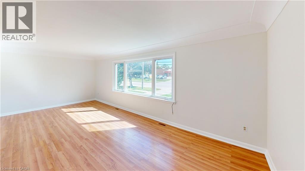 524 Krug Street Unit# Main Floor, Kitchener, Ontario  N2B 1L6 - Photo 5 - 40777831