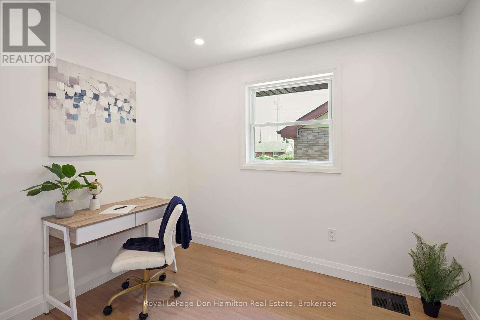 1642 Mardell Street, London East, Ontario  N5V 1X4 - Photo 29 - X12453900
