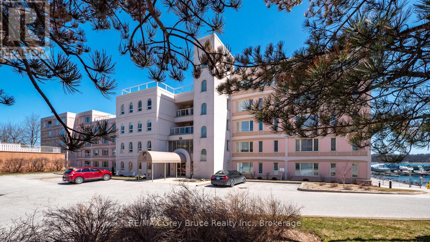 2555 Unit 410 3rd Ave Avenue, Owen Sound, Ontario  N4K 6T8 - Photo 6 - X12453912