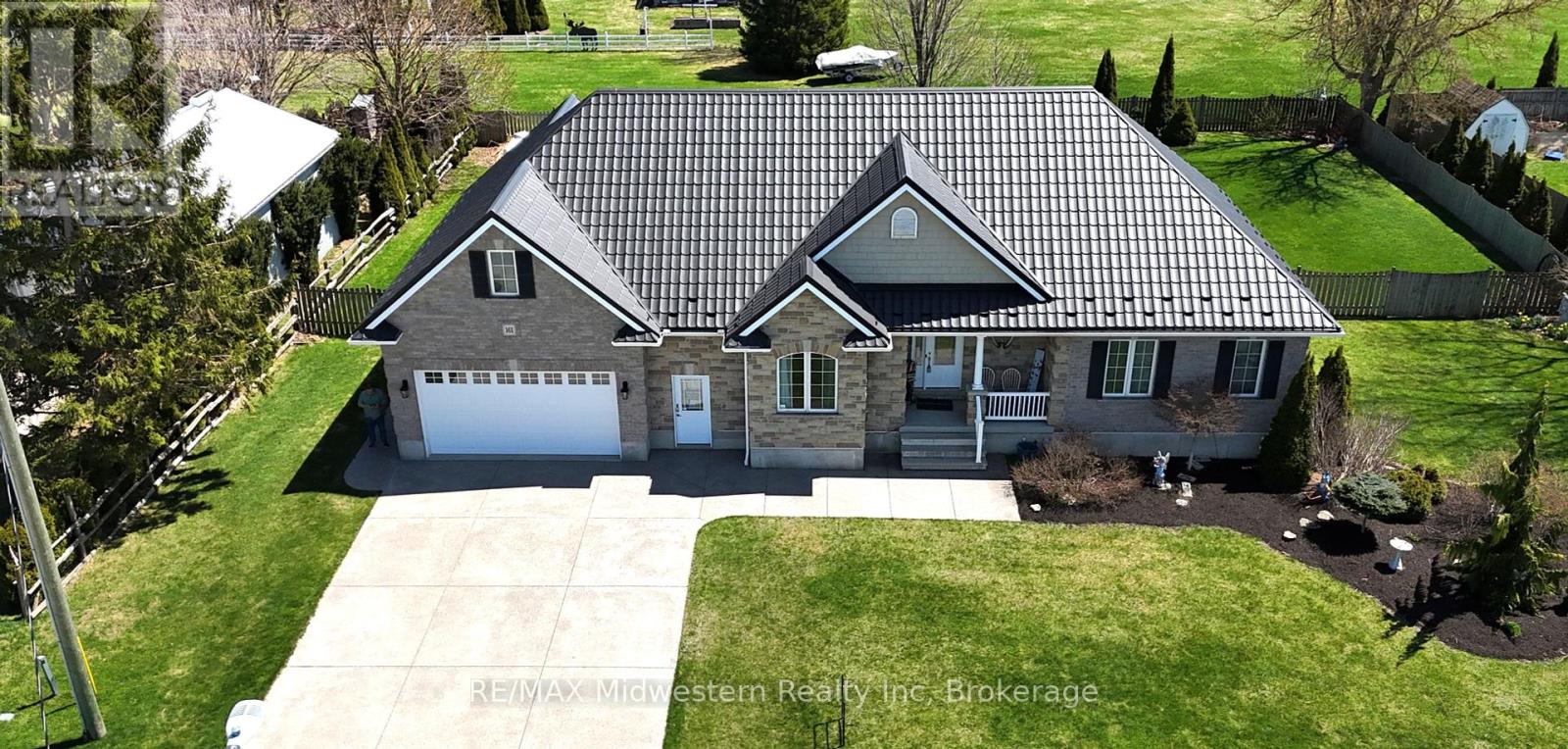 161 Brock Street, West Perth, Ontario  N0K 1P0 - Photo 3 - X12454297