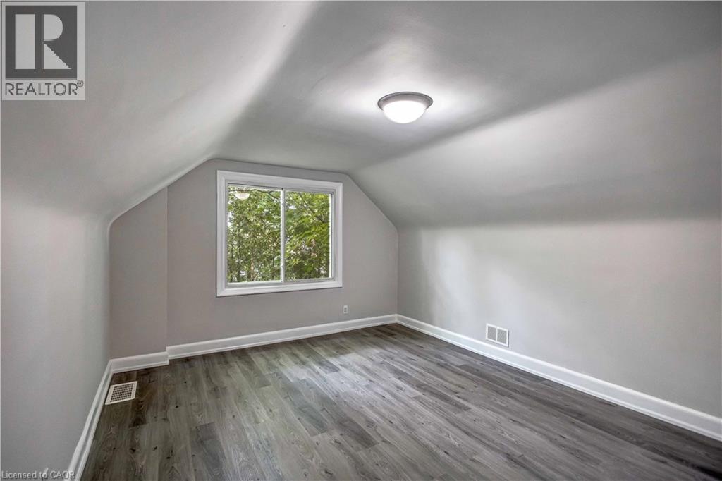 44 West 4th Street Unit# Upper Level, Hamilton, Ontario  L9C 3M4 - Photo 18 - 40777748