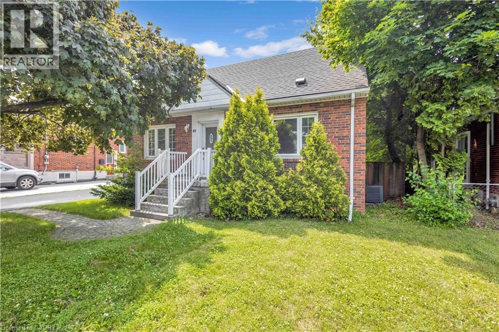 44 West 4th Street Unit# Upper Level, Hamilton, Ontario  L9C 3M4 - Photo 2 - 40777748