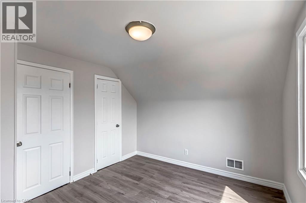 44 West 4th Street Unit# Upper Level, Hamilton, Ontario  L9C 3M4 - Photo 22 - 40777748