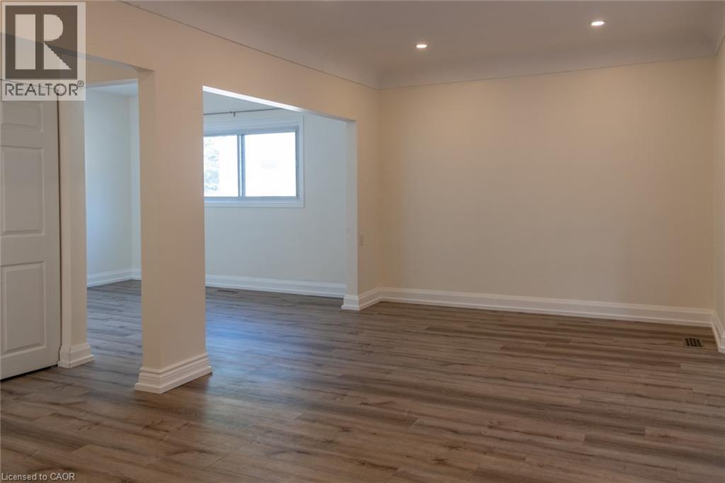 359 Queensdale Avenue E Unit# Upper, Hamilton, Ontario  L9A 1L5 - Photo 12 - 40777715