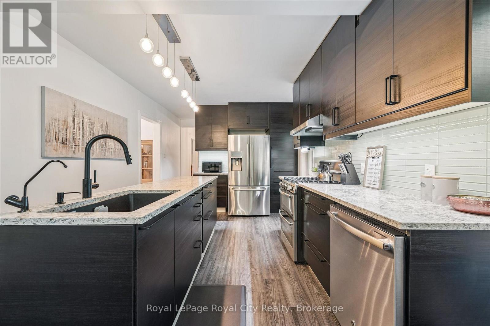 37 Brock Street, Kitchener, Ontario  N2M 1X2 - Photo 17 - X12454506